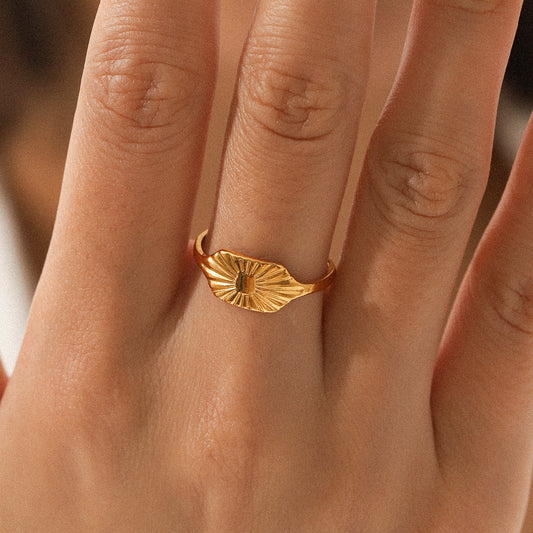18K Gold Stainless Steel Square Plate Split Flower Ring Does Not Fade Female High-level Sense Opening Ring Titanium Steel Jewelry